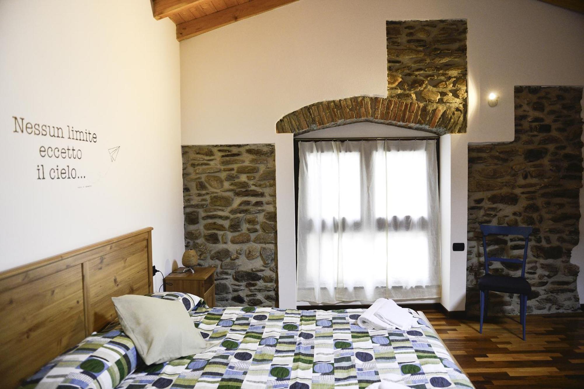 A Casa Di Sole Brovello Apartment Luaran gambar